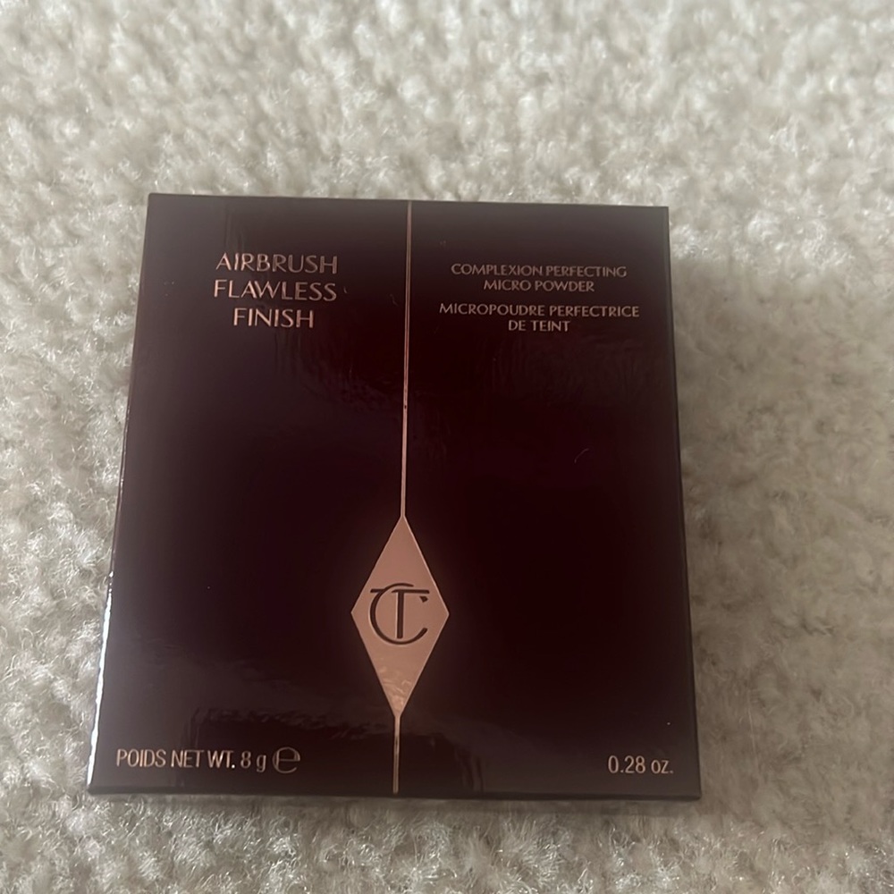 Charlotte Tilbury Airbrush Flawless Finish